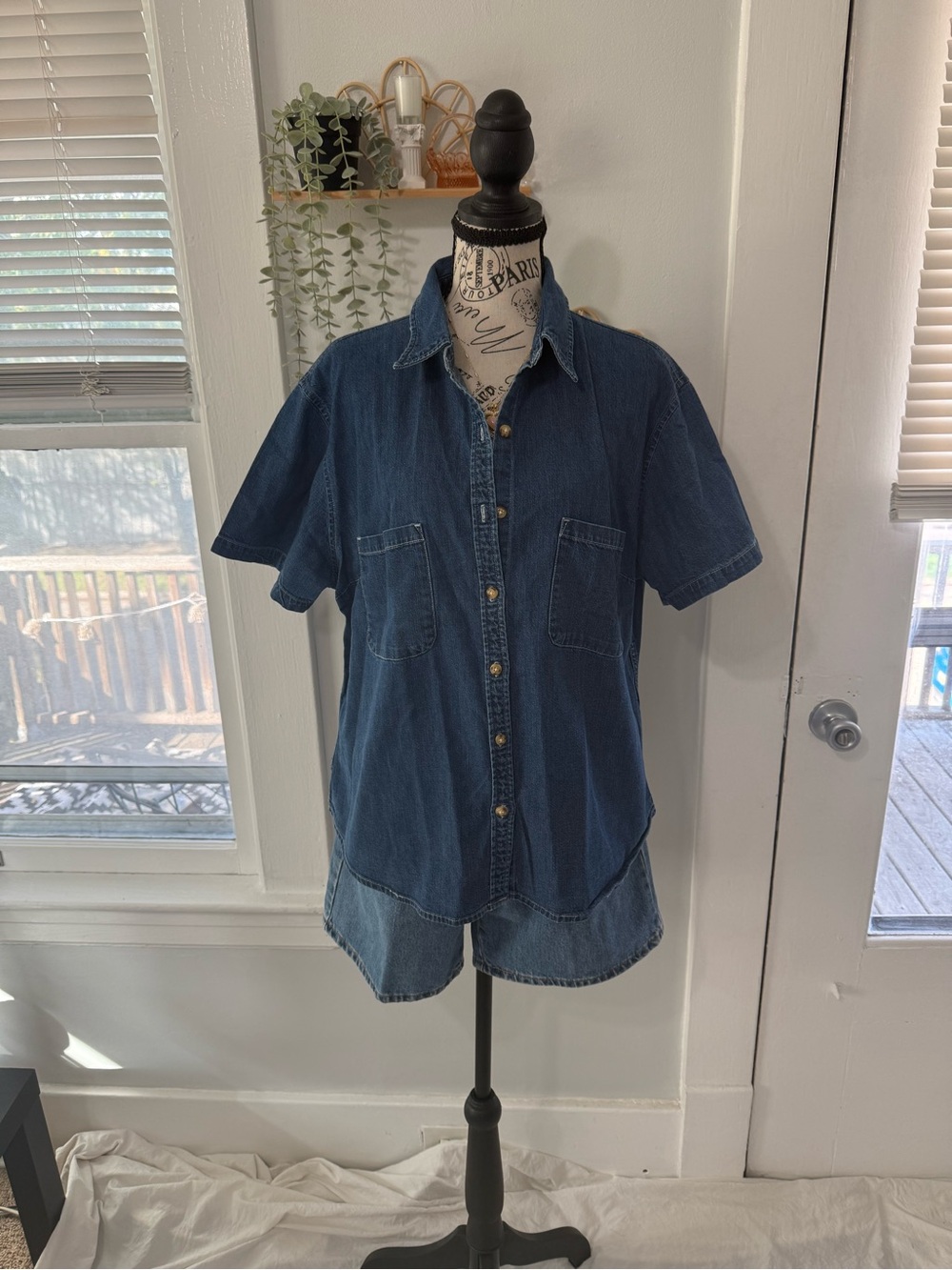 Vintage denim top 100% cotton Eddie Bauer brand